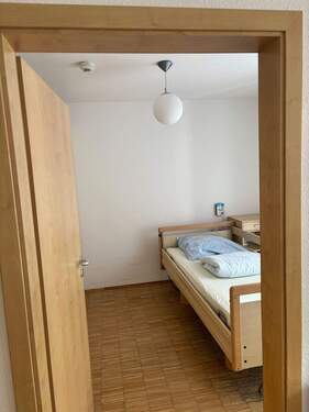Blick ins Schlafzimmer - 
