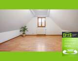 360°-Onlinebesichtigung verfügbar - Eine sichere Entscheidung. Charmante Dachgeschosswohnung, zentrale Lage, gepflegt, EBK, Garage.