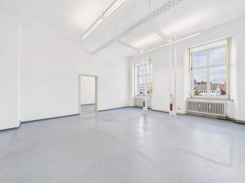 Gewerbefläche 2.OG rechts - 