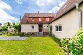 Hausansicht ohne Scheune - 5 Zimmer Einfamilienhaus zum Kaufen in Kreischa