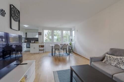 Wohnen / Kochen / Essen - 4 Zimmer Etagenwohnung zum Kaufen in Bietigheim-Bissingen