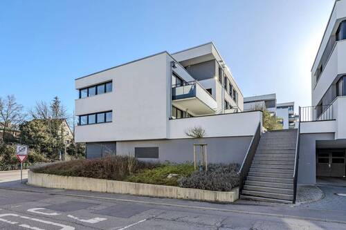 Hausansicht - 4 Zimmer Etagenwohnung in Bietigheim-Bissingen