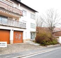 IMMONATION! Dreifamilienhaus mit Gewerbeeinheit in Stegaurach