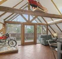 Kunstvolles Wohn-Unikat - Hundertwasser-inspirierte Familienoase mit Bergblick! - Kirchheim Spöck