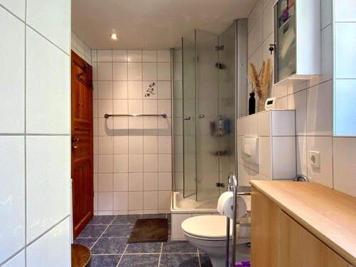 ELW. im EG - Bad - Mehrfamilienhaus, Wohnhaus mit 264,00 m&sup2; in Oedheim / Degmarn zum Kaufen