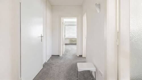 Flur - 2 Zimmer Etagenwohnung zum Kaufen in Hamburg