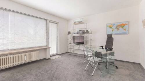 Wohnzimmer - 2 Zimmer Etagenwohnung in Hamburg