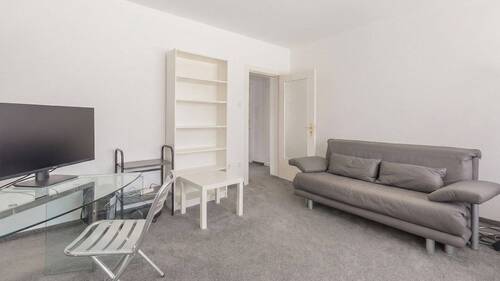 Wohnzimmer - Etagenwohnung mit 52,70 m&sup2; in Hamburg zum Kaufen