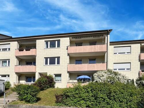 Ansicht - 4-Zimmer-Wohnung in Oberkochen in Hanglage