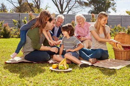 Familienvergnüren im eigenen Garten - Baugrundstück mit Baugenehmigung in Merching, ruhig gelegen mit Entwicklungspotenzial!