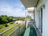 Balkon - 2 Zimmer Etagenwohnung zum Kaufen in Chemnitz