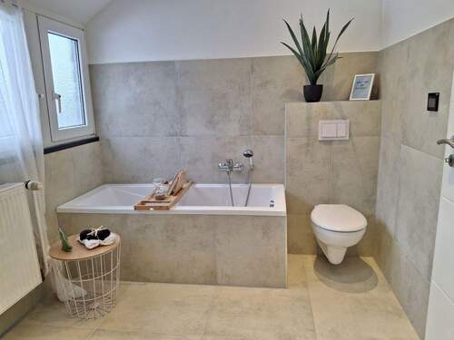 Badewanne Masterbad OG - 