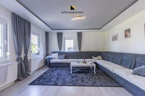 Offener Wohn- und Essbereich mit viel Licht und Raum - 