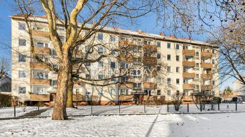 Außenansicht 2 - Lichtdurchflutet wohnen: 2-Zimmer-Wohnung mit Balkon in Groß-Buchholz