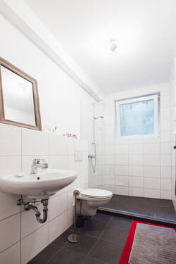 Badezimmer im Keller - 
