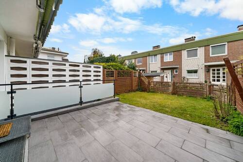 Terrasse - Reihenmittelhaus mit 110,00 m&sup2; in Lübeck zum Kaufen