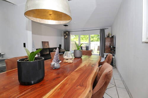 Esstisch (2) - 