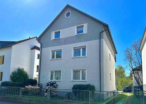 Außenansicht - 9 Zimmer Mehrfamilienhaus, Wohnhaus zum Kaufen in Offenbach