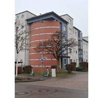 Sonnige 3-Zimmer-Wohnung (Küche, Bad und WC neu) - Böblingen