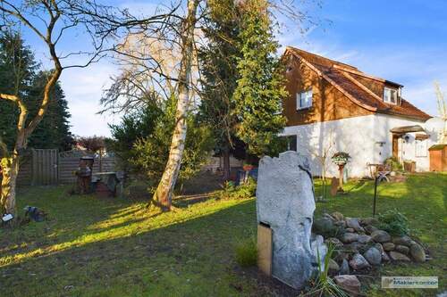 Hofansicht Einliegerwohnung - 6 Zimmer Einfamilienhaus zum Kaufen in Mirow