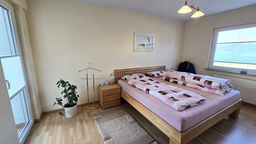 EG: Schlafzimmer Eltern - 