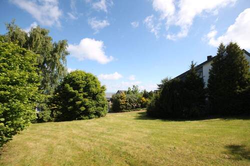 Baugrundstück 1+4 - 