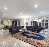 Traumhaft großzügiges Einfamilienhaus am Waldrand - Oberhausen