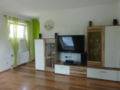 Der Wohnbereich - Heilbronn-City - modern möblierte, große 2,5 - Zimmerwohnung