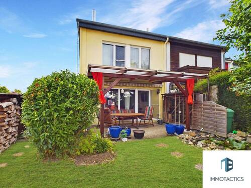 Blick auf die Terrasse - 