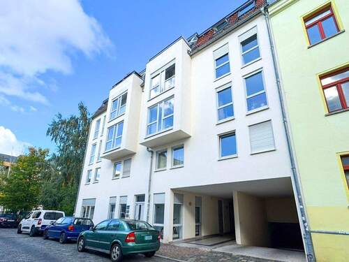 Gebäudeansicht - 2 Zimmer Etagenwohnung zum Kaufen in Leipzig