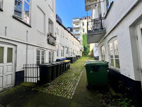 Rückansicht - Mehrfamilienhaus, Wohnhaus in Flensburg