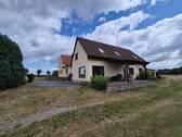 Haus 1: Außenansicht - Einfamilienhaus mit 230,00 m² in Bad Schmiedeberg zum Kaufen