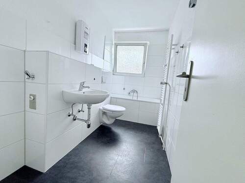 Badezimmer - Moderner Wohnkomfort in ruhiger Lage - ein Zuhause zum Ankommen