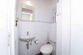 Gäste-WC Altbau - 