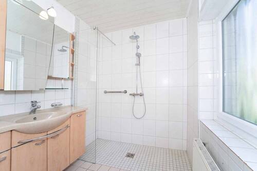 Tageslichtduschbad / Anbau - 
