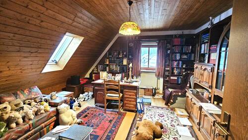 Zimmer-1 im OG - 