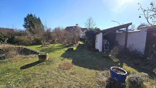 Garten - 4 Zimmer Einfamilienhaus zum Kaufen in Landshut