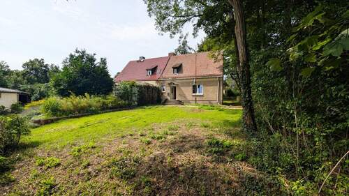 Vorderansicht - 6 Zimmer Doppelhaushälfte zum Kaufen in Potsdam / Bornim