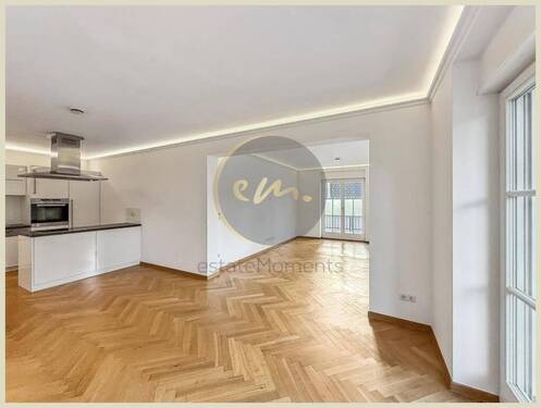 Wohnen, Essen, Küchenbereich - 2 Zimmer Etagenwohnung zum Kaufen in Berlin