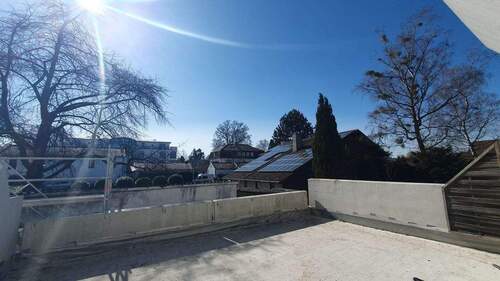 Sonnige Südwest-Terrasse - 