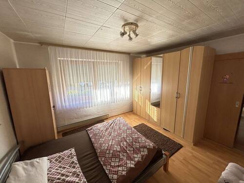 Schlafzimmer_EG - 