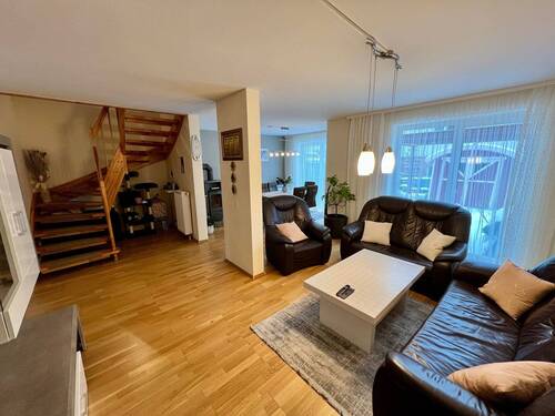 Wohn- Esszimmer - 