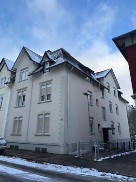 Hausansicht - Sanierte 2,5-Zimmer-Wohnung in Bielefelds Innenstadt