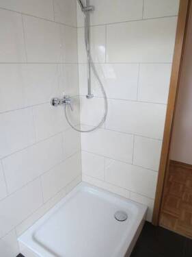 Duschbad Dachgeschosswohnung - 