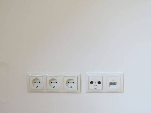 Steckdosen Dachgeschosswohnung - 