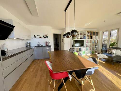 Wohnzimmer & Kueche - 