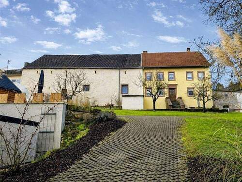 Rückansicht 1 - 5 Zimmer Einfamilienhaus zum Kaufen in Gondorf