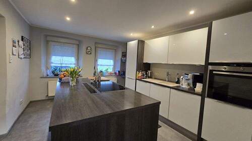Küche - 5 Zimmer Einfamilienhaus in Gondorf