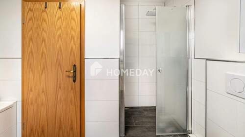 1. OG Badezimmer 2 - 