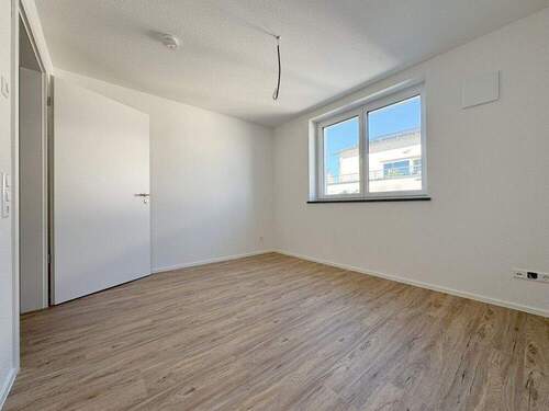 Kinderzimmer - Etagenwohnung mit 104,20 m&sup2; in Beilstein / Schmidhausen zur Miete